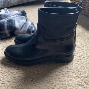 Michael kors rain boots